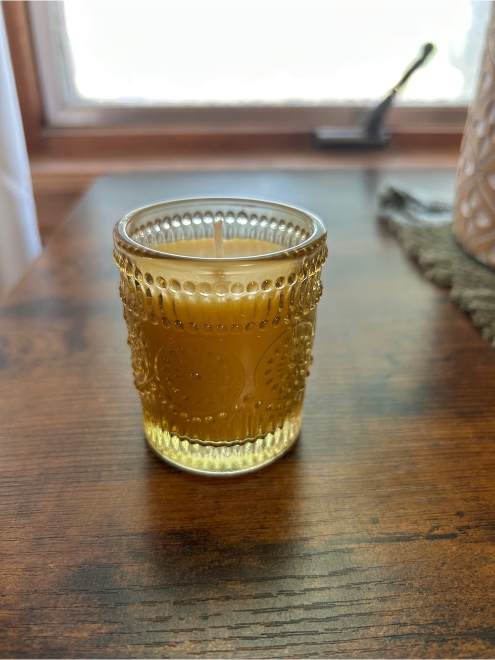 Vanilla Scented Pure Beeswax Candles 3 oz Jar-Amber Jar